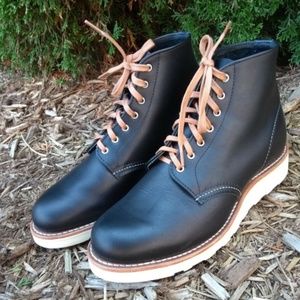 Red Wings Heritage 6" Round short boot Black 8.5